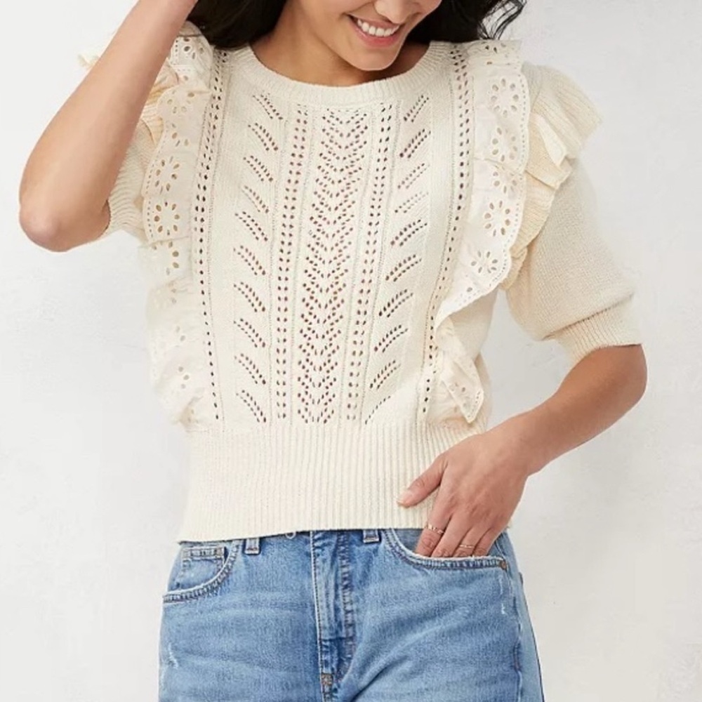 LC Lauren Conrad Ivory Short Sleeve Pointelle Sweater Top Size Medium Ruffle